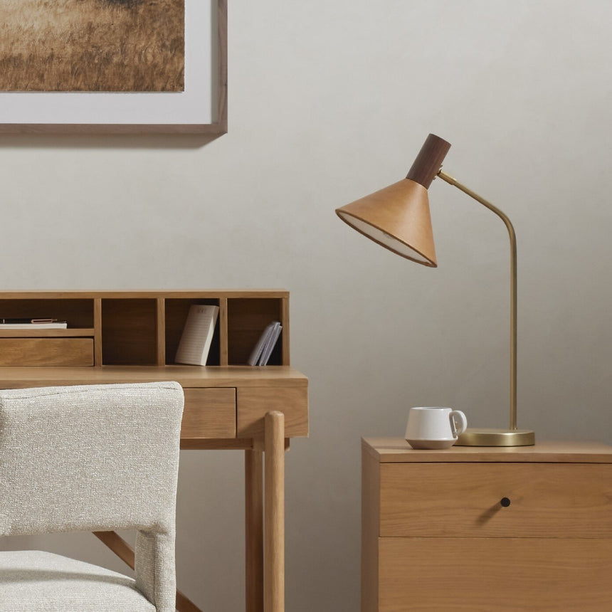 CULLEN TASK LAMP | 44 x 23 x 63.5 CM.