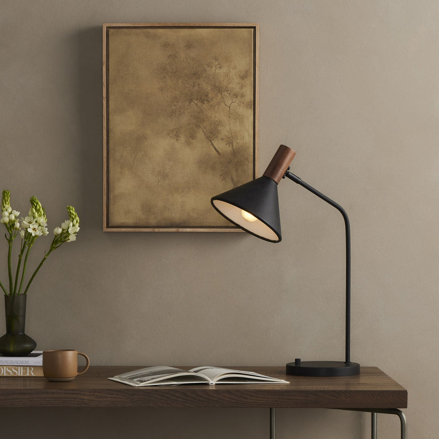 CULLEN TASK LAMP | 44 x 23 x 63.5 CM.