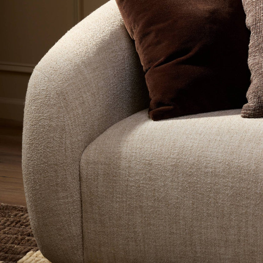 CHANNING SOFA | 216 x 105 x 78 CM.