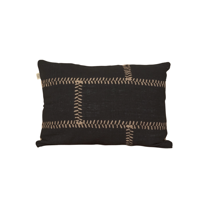 TAMBAL PERCA BLACK CUSHION | 50 x 70 CM.