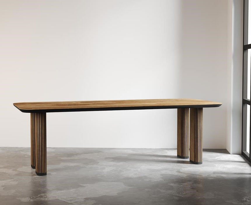 THE MONACO DINING TABLE | 100 x 80 x 205 CM.