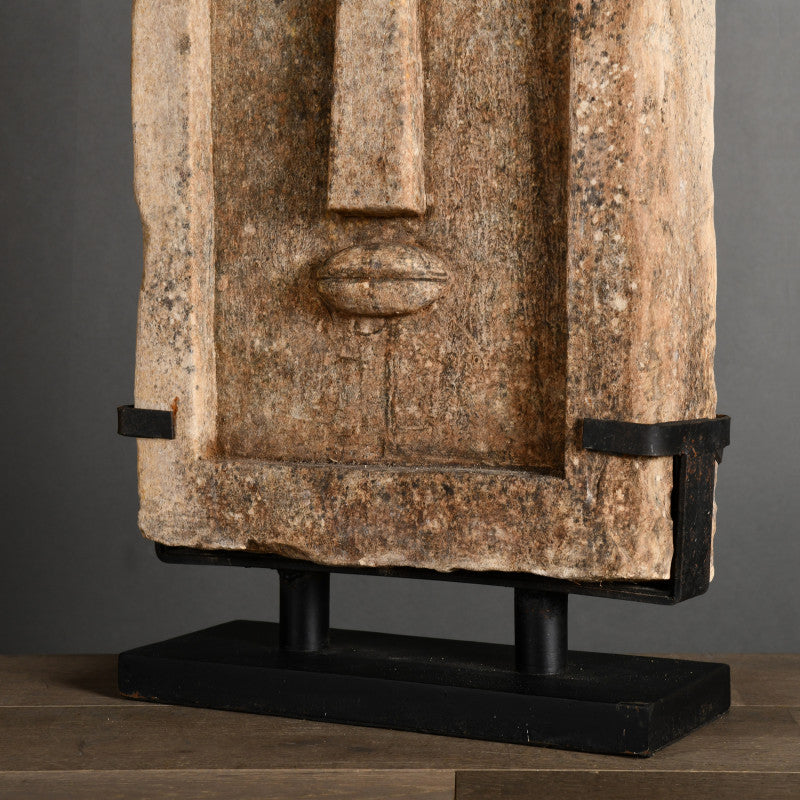 LARGE ICONIC STELE WITH GREEK NOSE